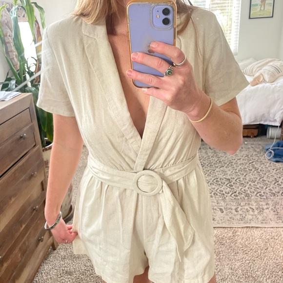 Linen romper - Picture 3 of 3